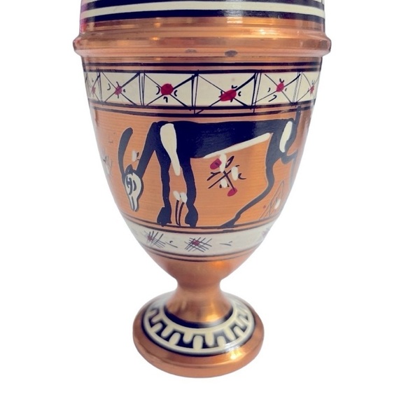 Vintage Hand Painted
Copper/Brass 6" Bud Vase
Made in Greece - Picture 8 of 12